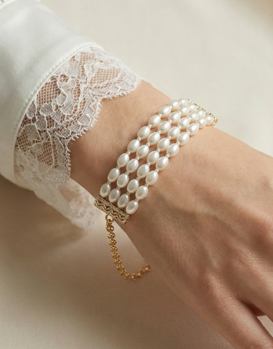 vintage style pearl Bracelet