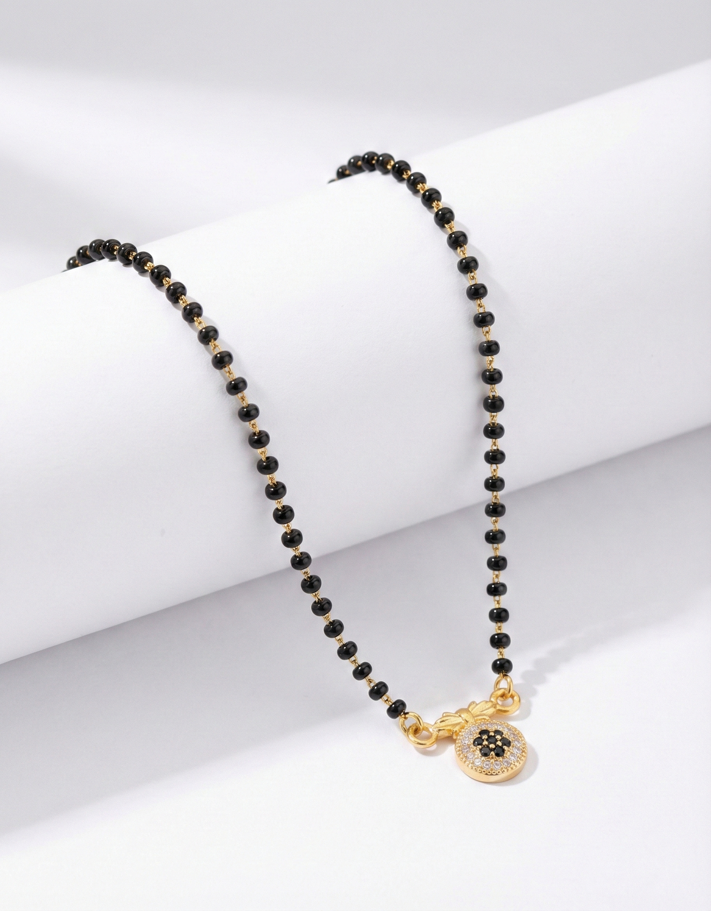 Circular Halo Pendant Mangalsutra