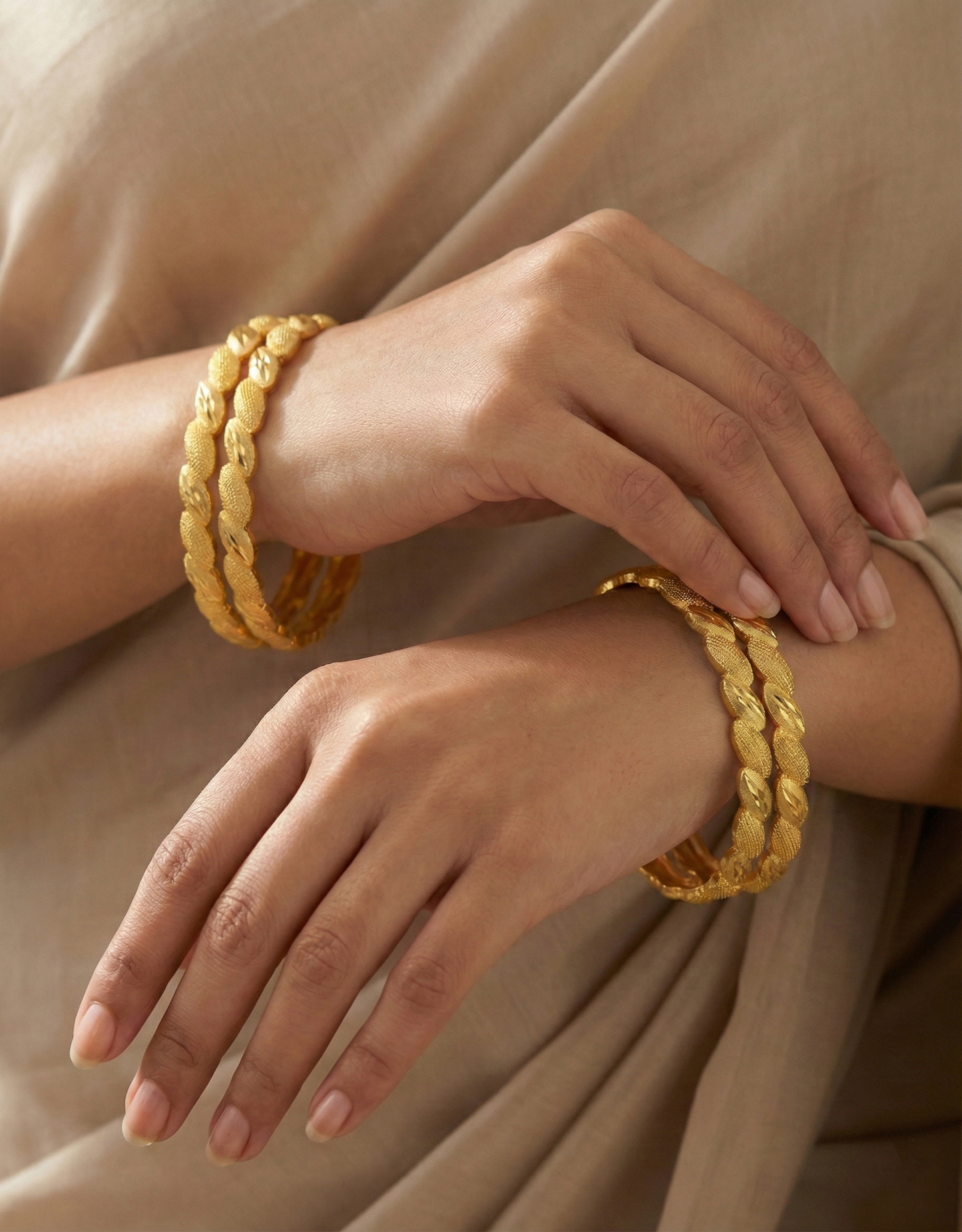 Leaf Pattern Traditional Bangles