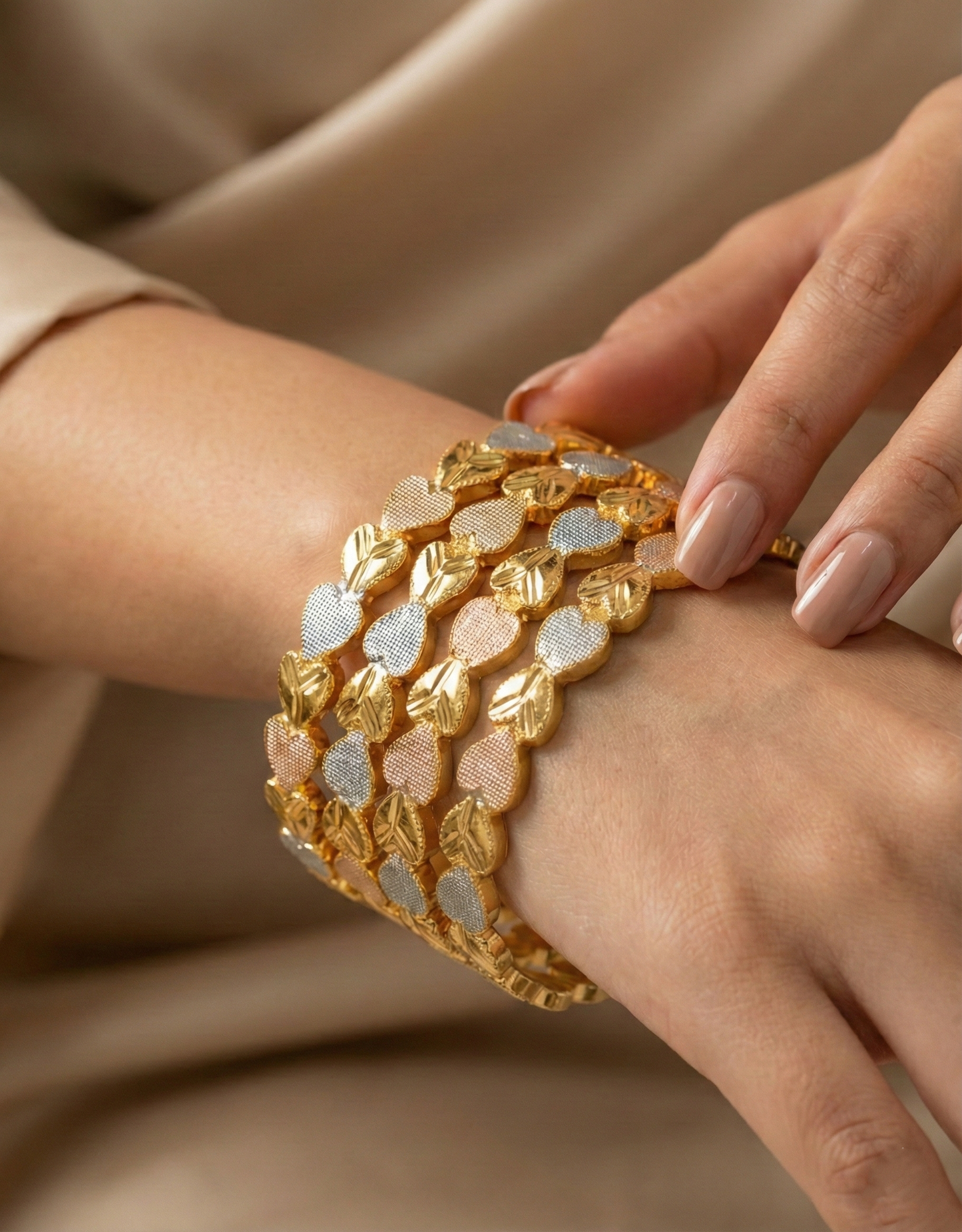 Tri-Tone Heart Linked Bangle