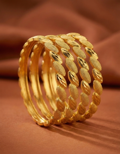 Leaf Pattern Traditional Bangles