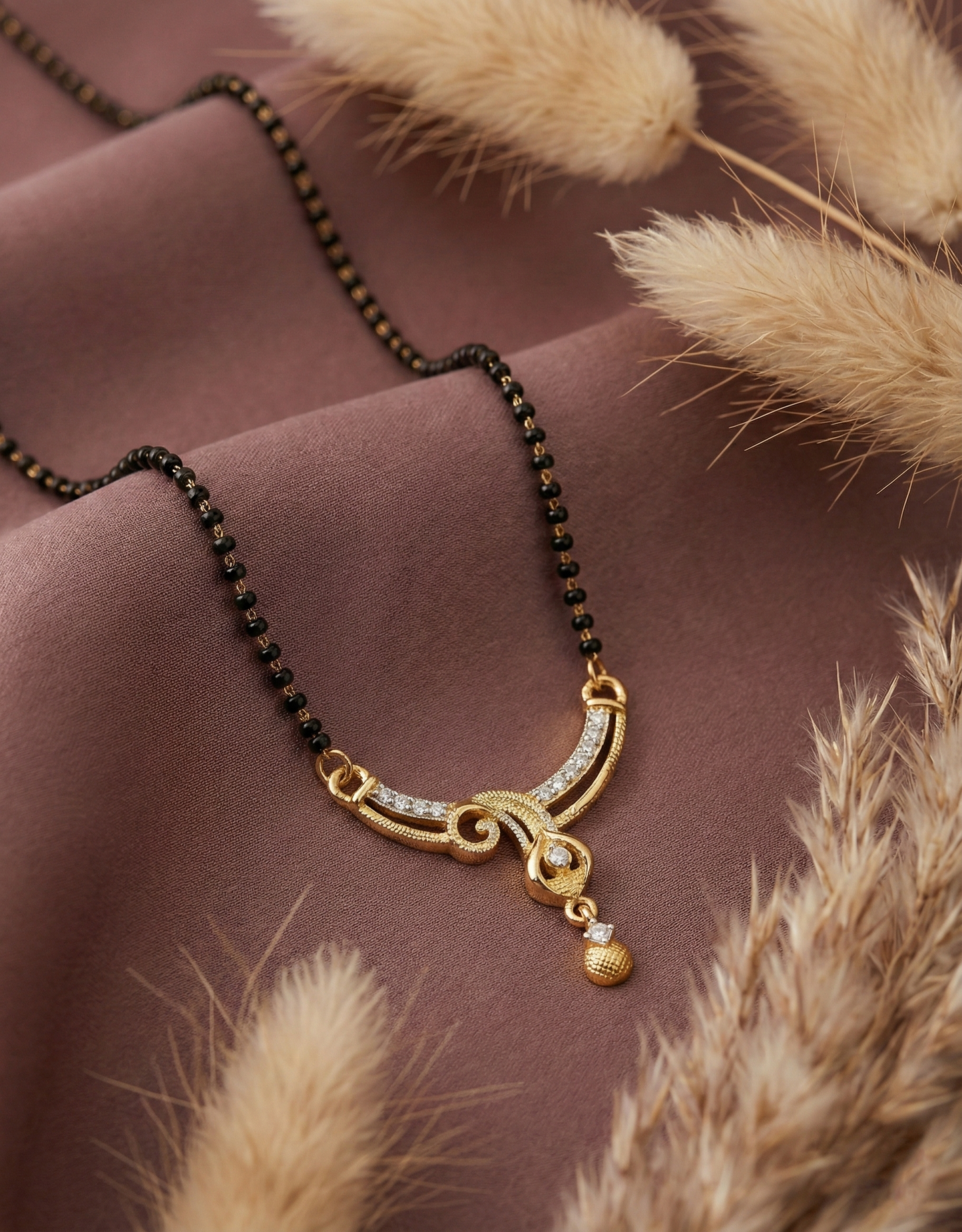 Elegant Short Tanmaniya Mangalsutra