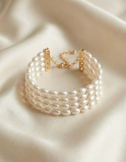 vintage style pearl Bracelet